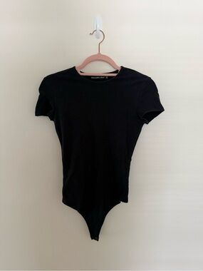 Abercrombie & Fitch Black Short-Sleeve Crew Neck Bodysuit